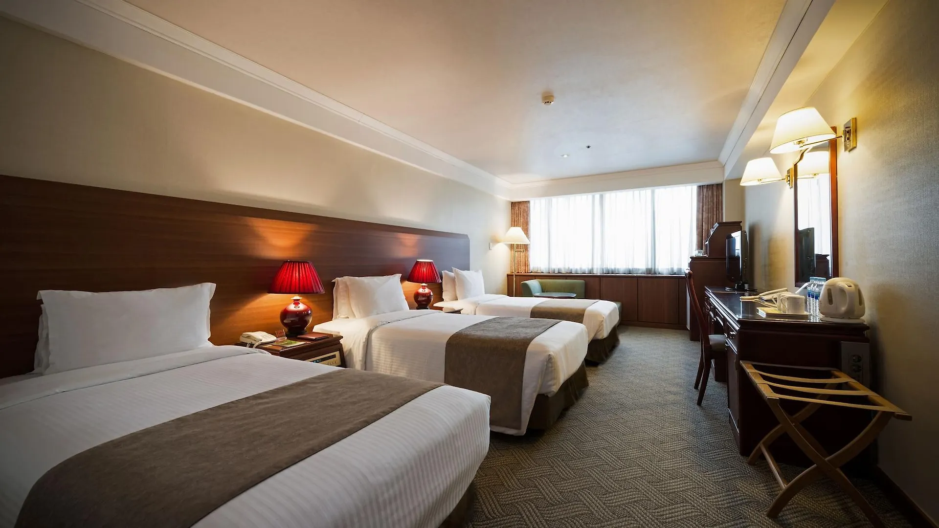 ****  Koreana Hotel Seoul South Korea