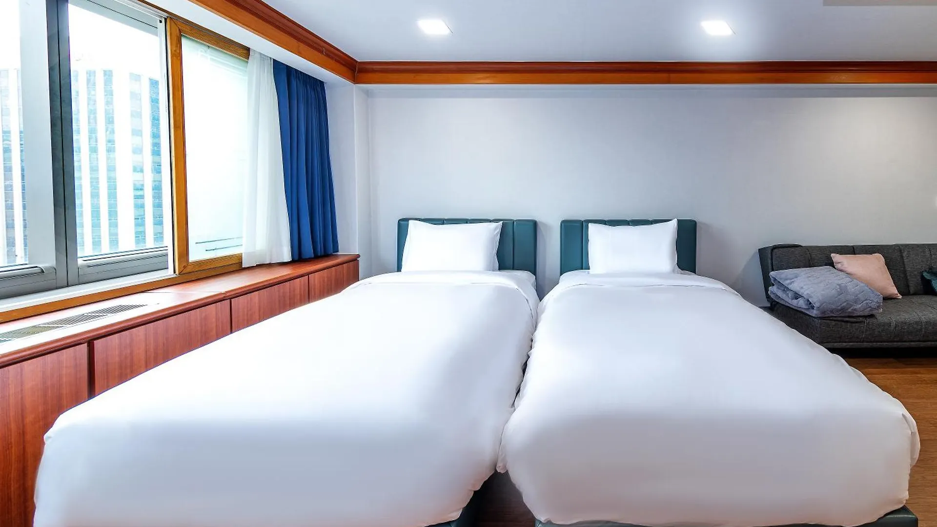****  Koreana Hotel Seoul South Korea